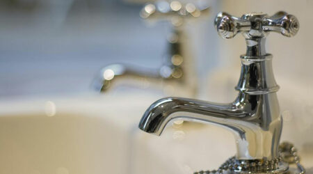 4 tips before purchasing bathroom faucets