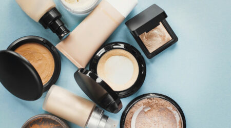 5 popular online cosmetic stores you need to bookmark right away