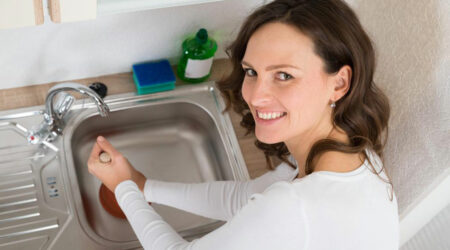 Essential things you need to know about drain cleaners 