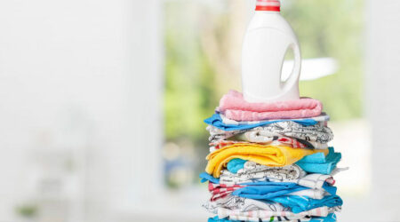 The pros and cons of powder and liquid laundry detergent