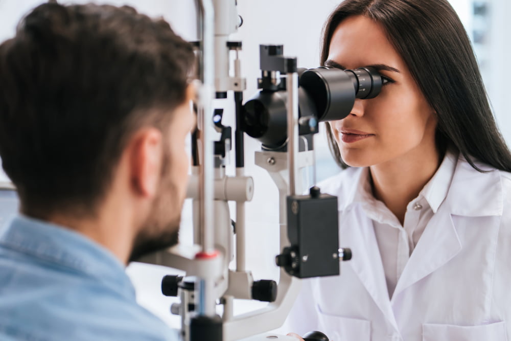 9 tips to find the best ophthalmologist